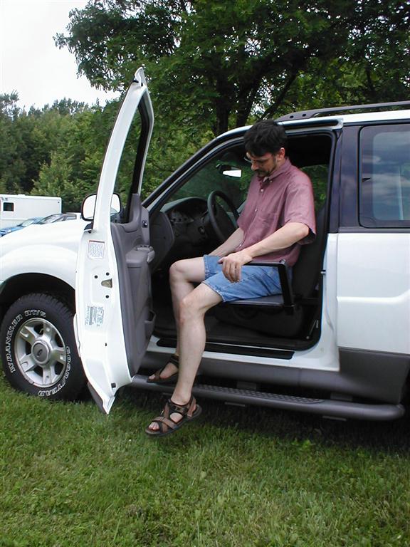 Ford Explorer 2002 019.jpg